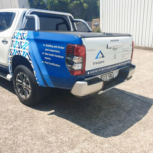 Vehicle half wrap for ute tray